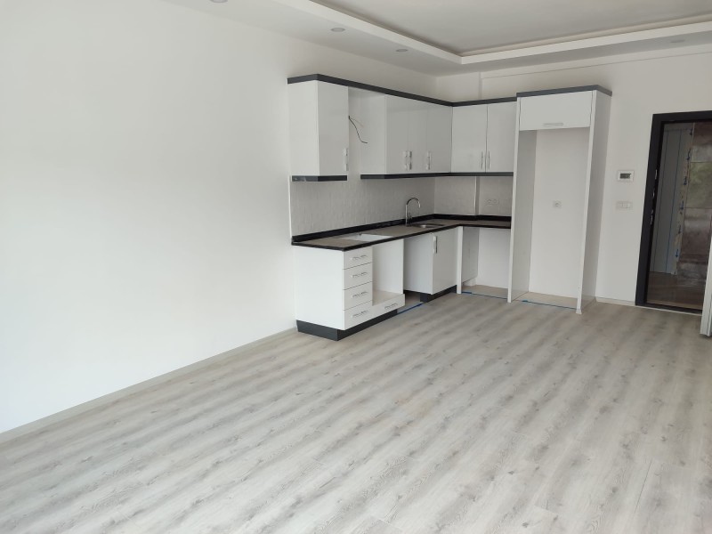 Alanya Oba Mahallesinde Yeni Binada Satılık  1+1 Daire